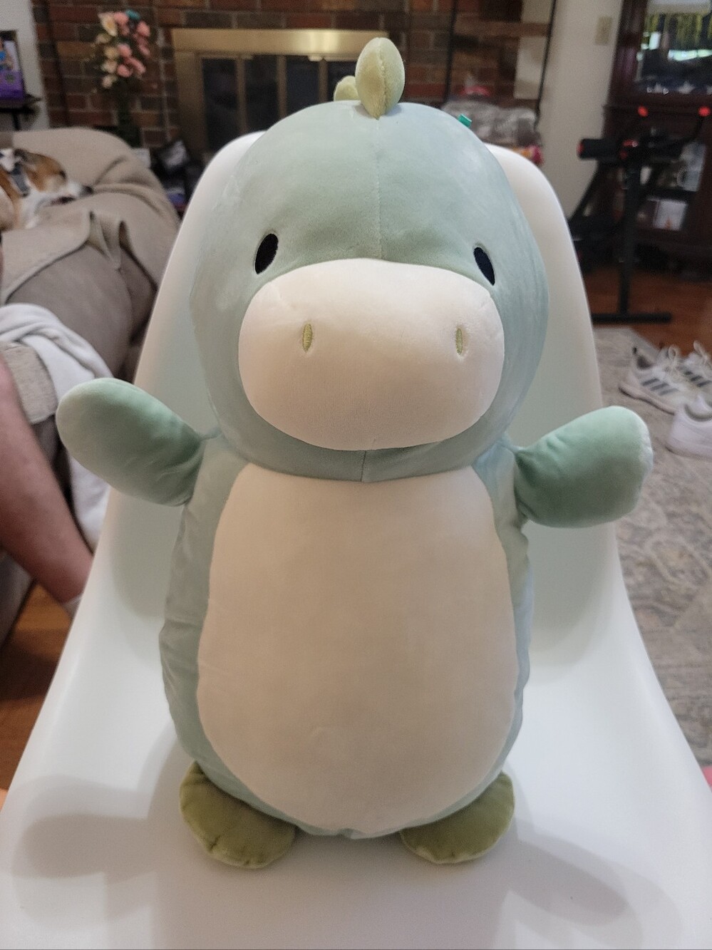 Danny the Dinosaur, 14" HugMees